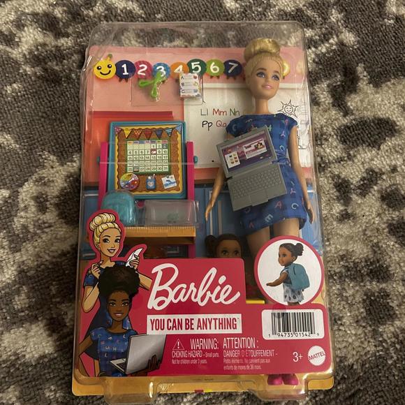Mattel Barbie You Can Be Anything ...Teacher Play Set (NEW) - Picture 1 of 3